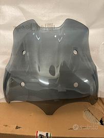 Parabrezza basso per Guzzi V85TT
