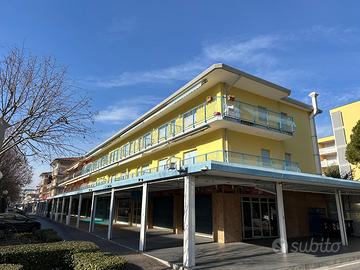 Trilocale in centro a Bibione, 250m dalla spiaggia