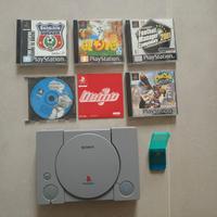 Sony PlayStation 1 + Memory Card + 6 Giochi