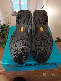 scarponi da trekking