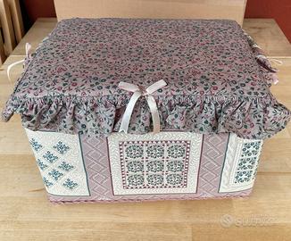 Cestino per cucito in legno e tessuto