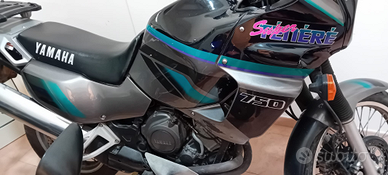 Yamaha supertenere 750