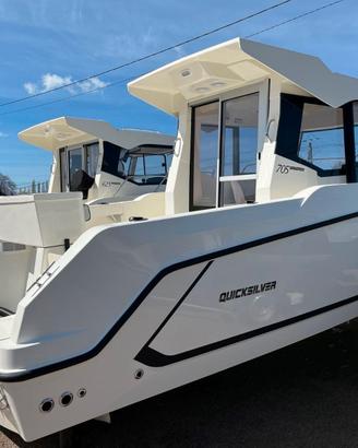 Quicksilver  Pilothouse 705 Prontaconsegna