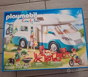 CAMPER PLAYMOBIL