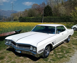 Buick wildcat sedan 1965