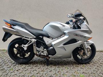 Honda VFR 800 ABS 2002 ISCRITTA REGISTRO STORICO
