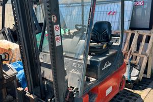 Carrello elevatore Linde E18