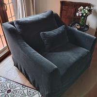 Poltrona IKEA modello FARLOV nera in velluto