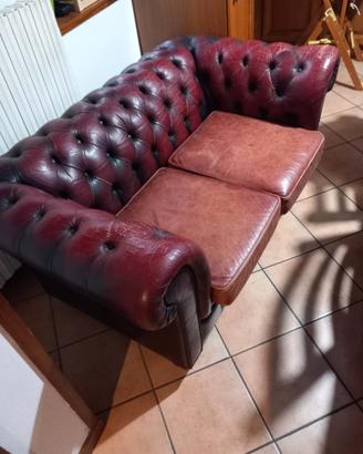 divano chesterfield 