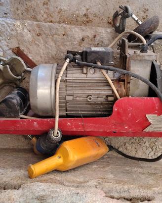 montacarichi elettrico 