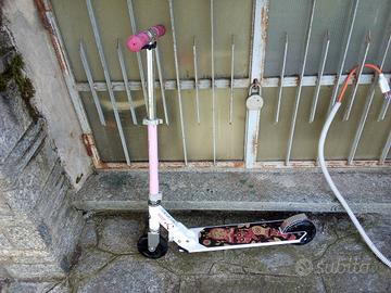 monopattino bambina 6-10 anni