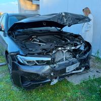 Ricambi bmw 530d G30 lci musate paraurti cerchi