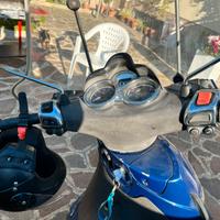 Piaggio Beverly 250