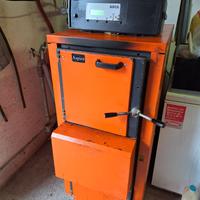 Caldaia a Legna Arco 29KW con scambiatore e pompe