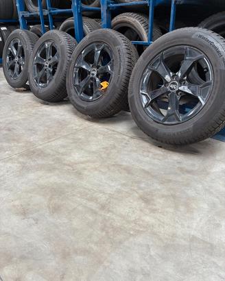 SET 4 Audi Q3 SQ3 Cerchi 17 5x112 ET38