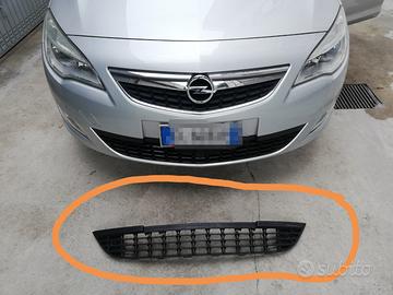 Griglia Opel Astra j