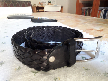 Cintura intrecciata in pelle