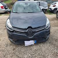 RENAULT CLIO TCE BENZINA/GPL INCIDENTATA MARCIANTE