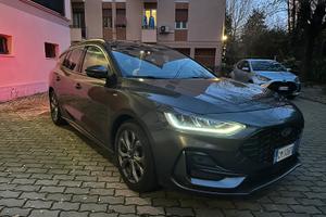 Ford Focus SW 1.0 Ecoboost Hybrid 125 CV ST Line