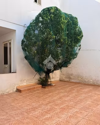 5 LOCALI A LEVERANO