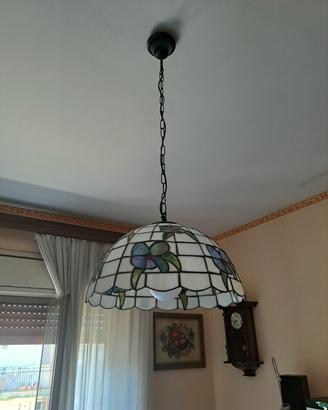Lampadario stile Tiffany