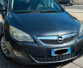 OPEL SW 1.7 CDTI Sport Tourer Cosmo - 2011