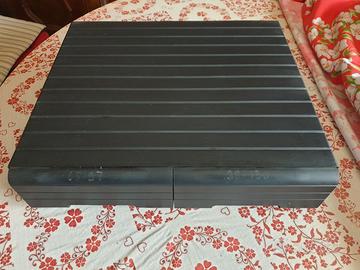 Contenitore per musicassette a 66 posti