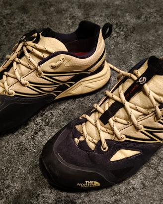 scarpe trekking in gorotex da donna 