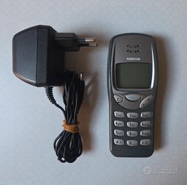 Nokia 3310 con alimentatore nokia originale 