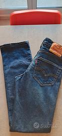 Jeans Levis 