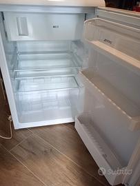 Frigorifero basso con congelatore Smeg