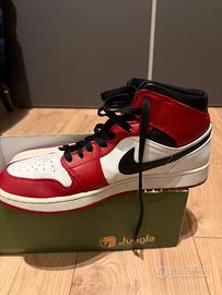 Jordan air 1 mid chicago