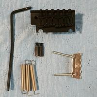 Ponte Tremolo Mooer MSC 31 nero 2 pivot