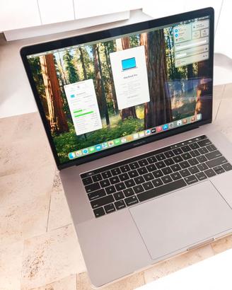 APPLE MacBook Pro 15 2018 i7 16GB 1TB Radeon 560X