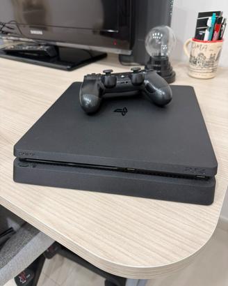 Playstation 4 slim + accessori originali e FC25