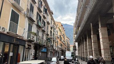 MULTILOCALE A CASTELLAMMARE DI STABIA