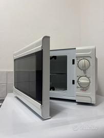 Forno a microonde 700W MelchioniF