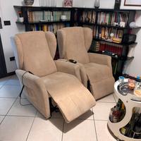 Poltrona reclinabile fino a 180 gradi
