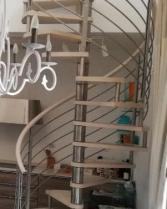 Scala elicoidale acciaio e legno
