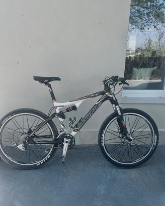 bicicletta mtb olympia bullet in carbonio 