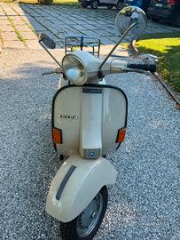 Vespa PX200 conservata