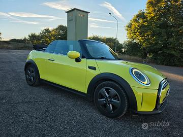 Mini cooper cabrio 1.5 classic