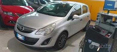 Opel Corsa 5 porte 2015