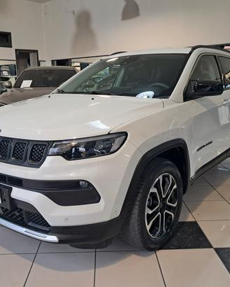 Jeep Compass 1.3 Turbo T4 190 cv PHEV AT6 4xe Busi