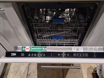 Lavastoviglie a scomparsa marca BEKO modello BDIN3