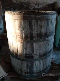 Tino vintage in legno