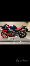 APRILIA RS660 Lava red
