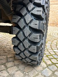 maxxis Creepy Crawler 255/85/16