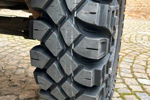 maxxis Creepy Crawler 255/85/16