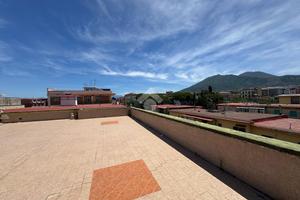 3 LOCALI A CERCOLA